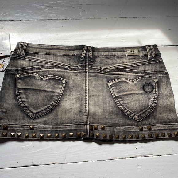 SOLD - Picture 4 of 10